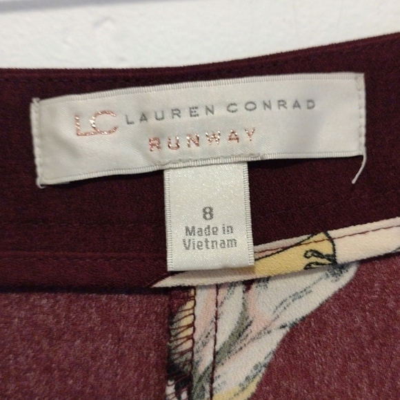 Lauren Conrad - Runway Floral Crop Wide Leg Pants - Picture 12 of 14